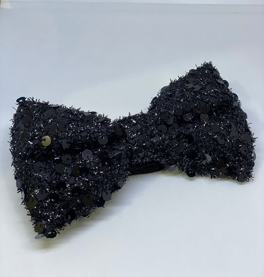 BOW TIE IN  SIQUIN FABRIC